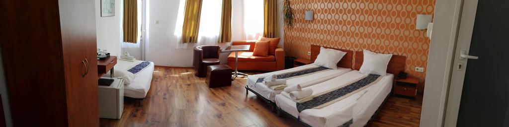 สกอตตีส์ บูติก โฮเทล Hotel โซเฟีย ภายนอก รูปภาพ